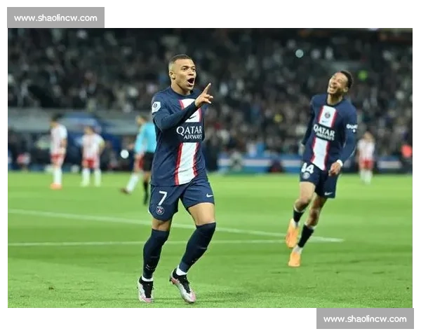 恭喜皇马！姆巴佩施压破内讧，2 亿巨星理亏，剑指欧冠